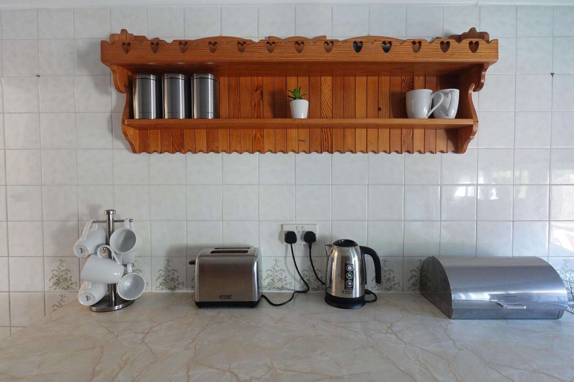 Apartment In Canford Cliffs Close To Sandbanks Beach Poole Eksteriør billede
